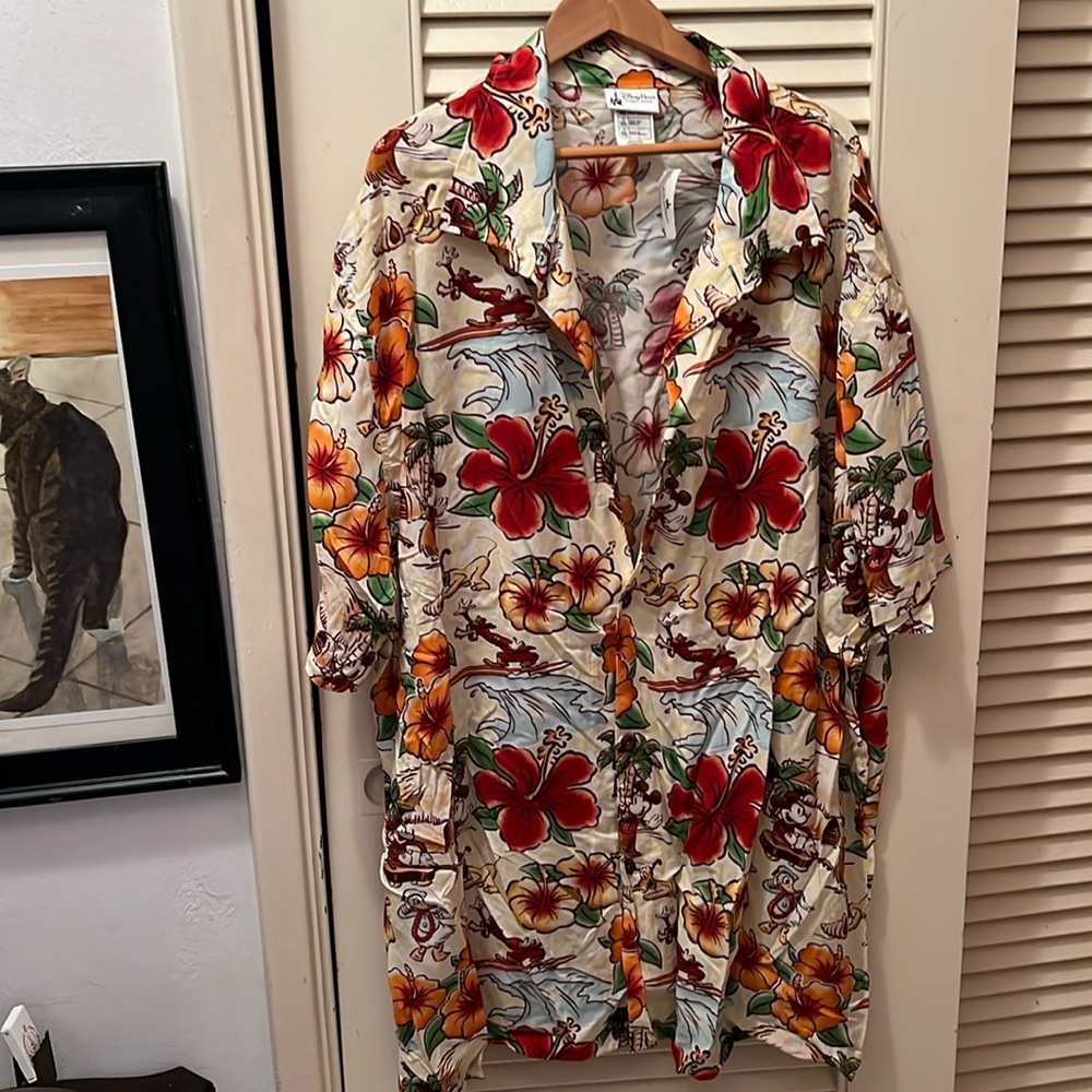 Hawaiian Disney shirt